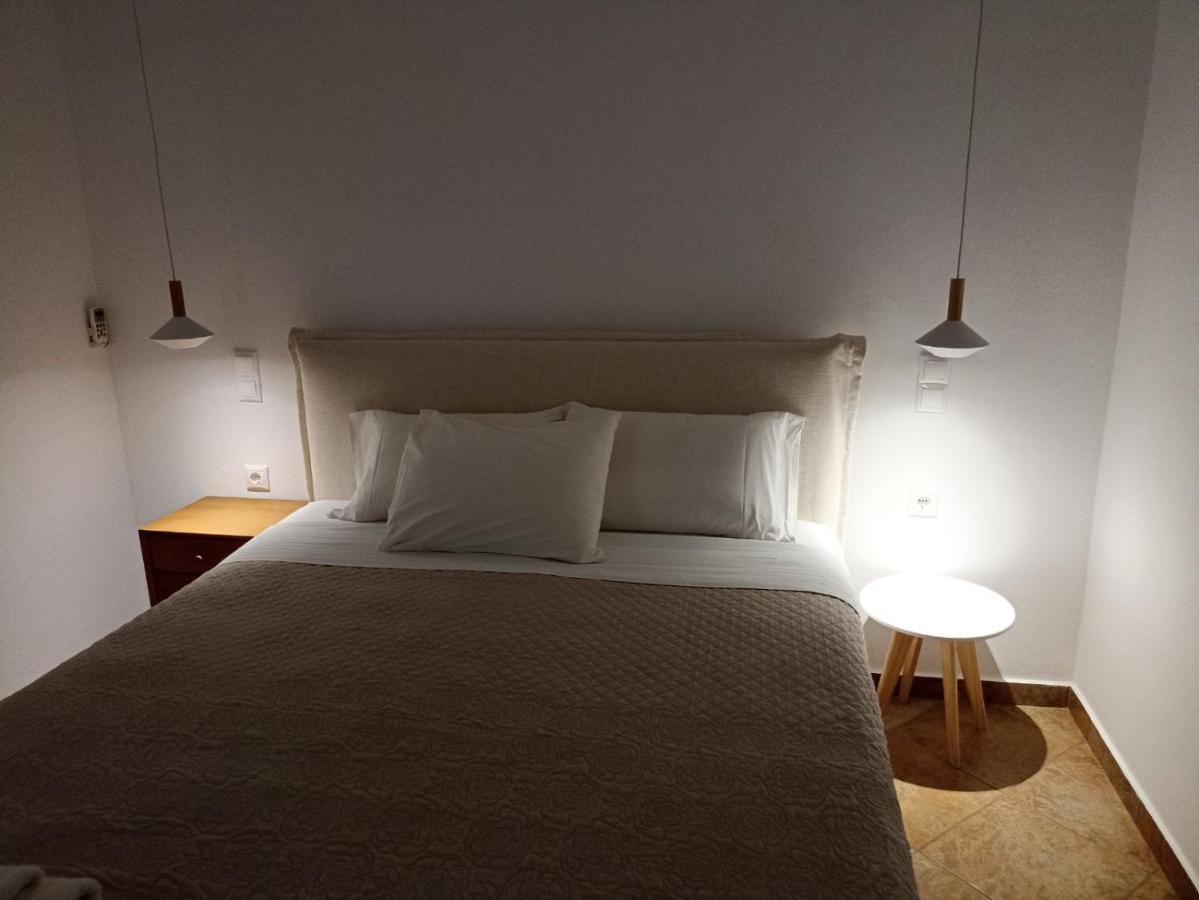 Grandes Apartments Sea Front ปาเลกาสตรอน ภายนอก รูปภาพ